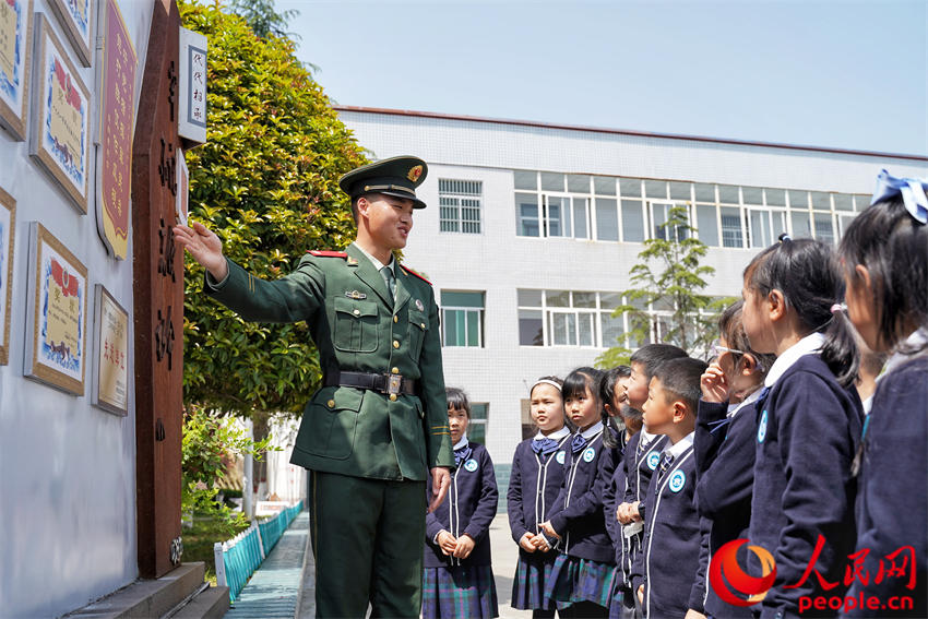 Ϊѧ�����ⵥλ�����ɾ͡�