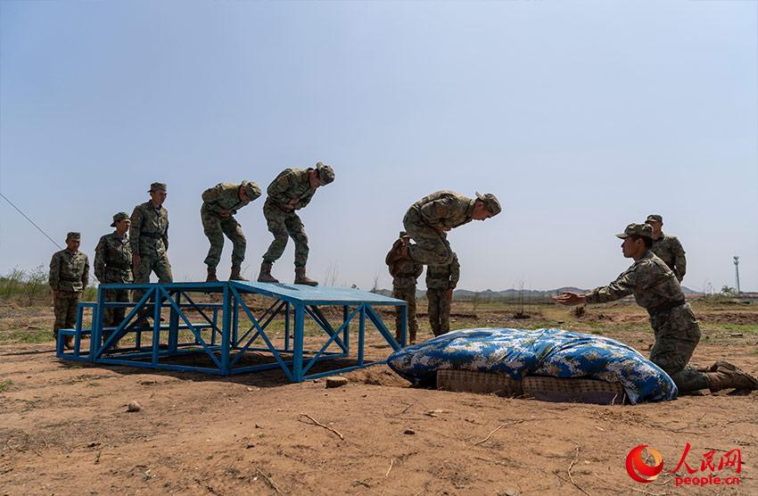 ����ɡ��ѵ����