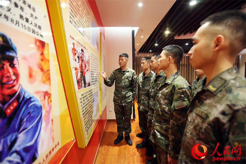 �����ж�������ʷ��