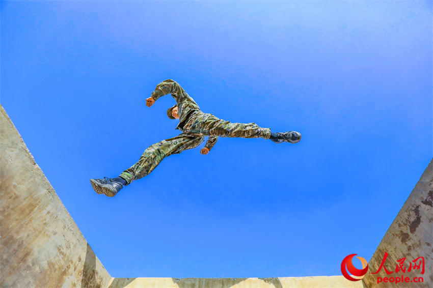 400���ϰ���