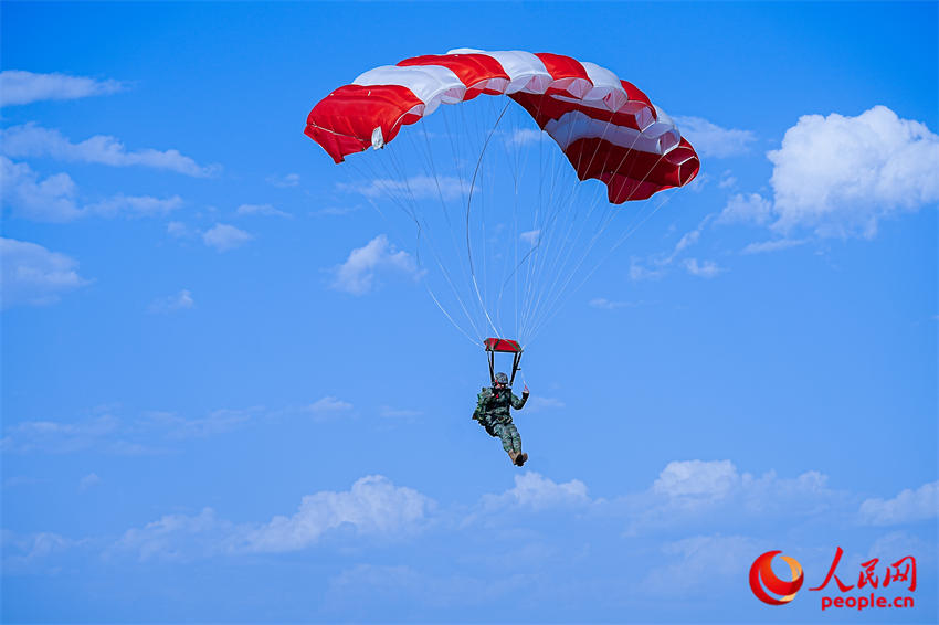 �����侲���Ʒ���