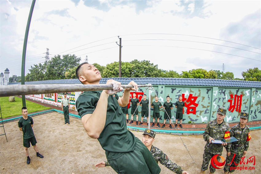 ��������������