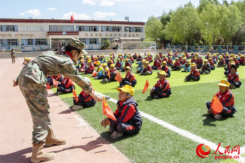 ��ξ�ų���ٻ���ڽ��а���������