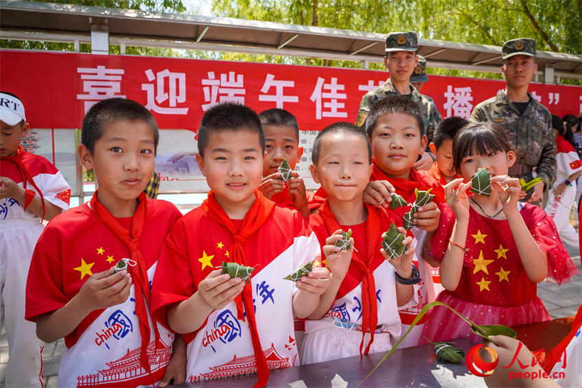 ѧ��չʾ�Լ��������ӡ�