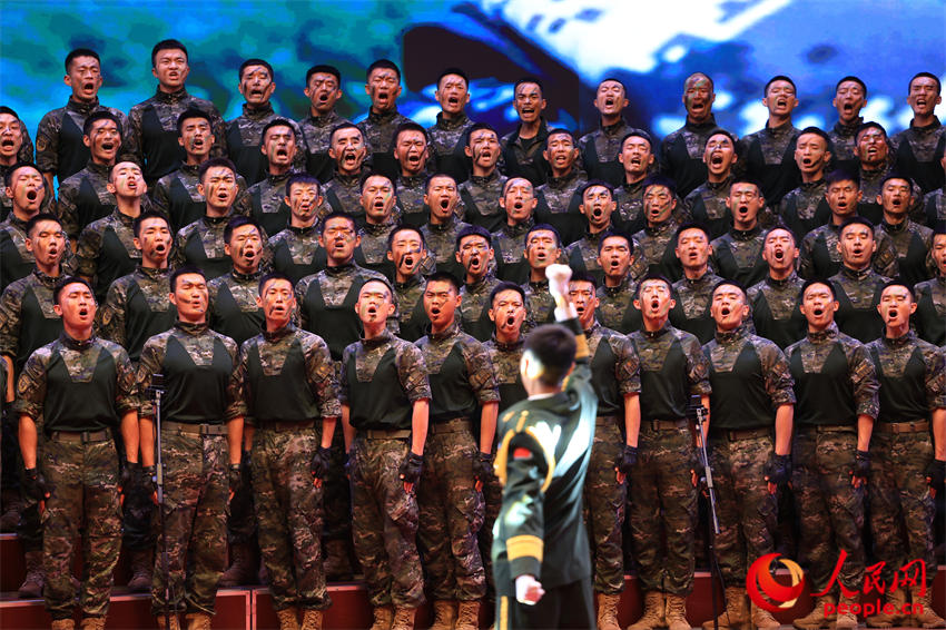 �ݳ���������ս����ȭ����