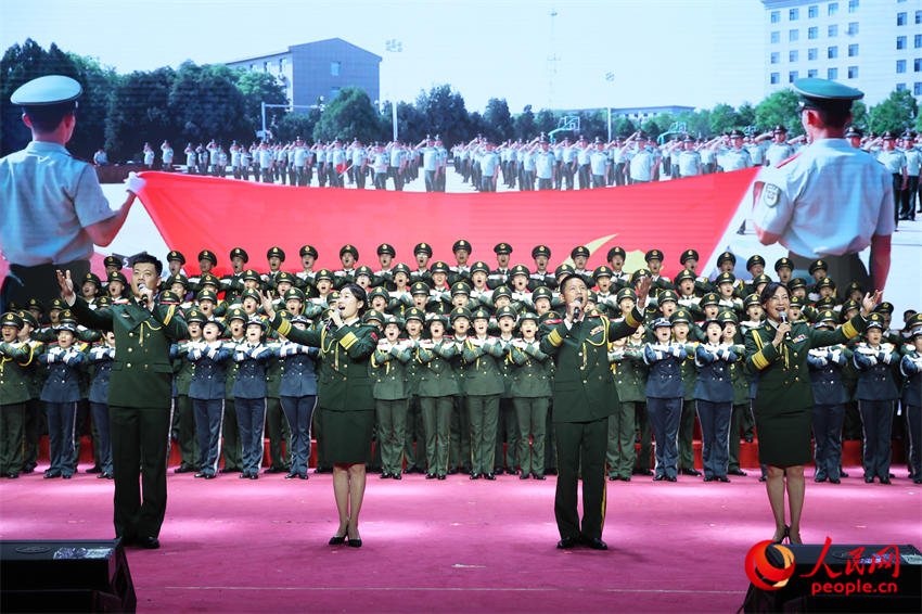 ��ϳ���������ս����ȭ����