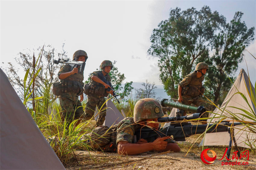 ͨ���ϰ�����