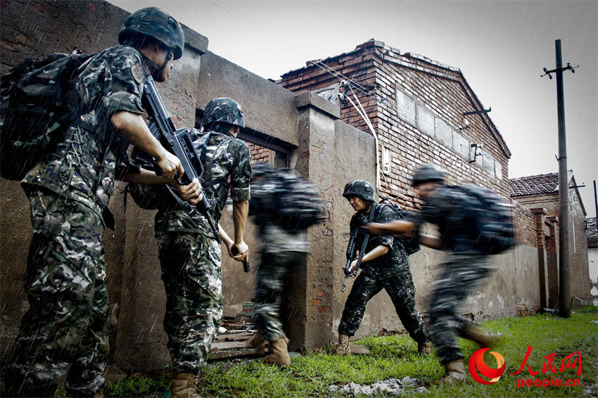 ���ٳ�����