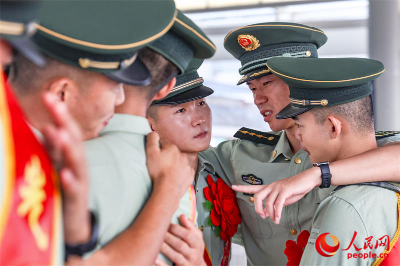 ����ǰ���ٱ��������ϱ�����ӵ����