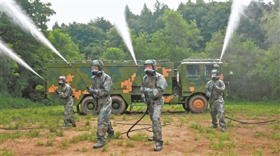 ͼ�٣���79���ž�ĳ�ùٱ�����ϴ��ѵ���� ��������