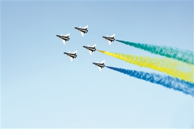 ��Ӧ��ѵ���пվ���һ���б��ݶӼ�-10���ݻ��ڿ����������̡���������