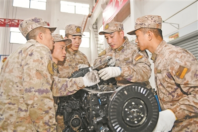 �����ĳ��������ʿ���ŷɣ��Ҷ���20����һ��ר������װ��ά�޼��ܣ�����һ����ս����ҽ�����ɶ��� ��