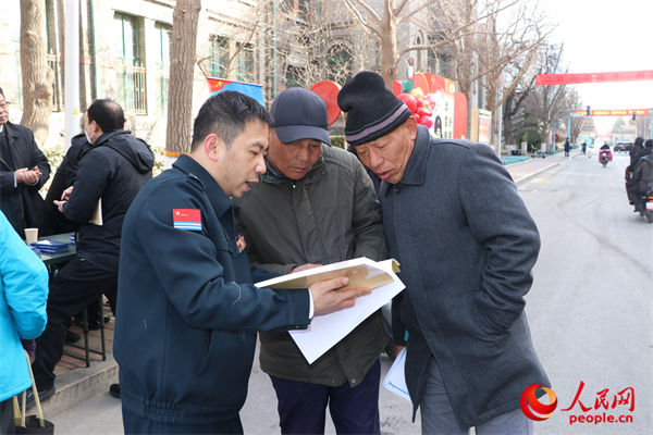 �����շ�������ţ�ǿ� ��