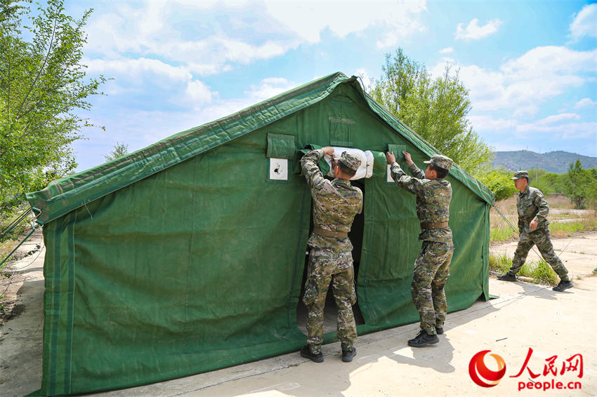 �����ѵ����