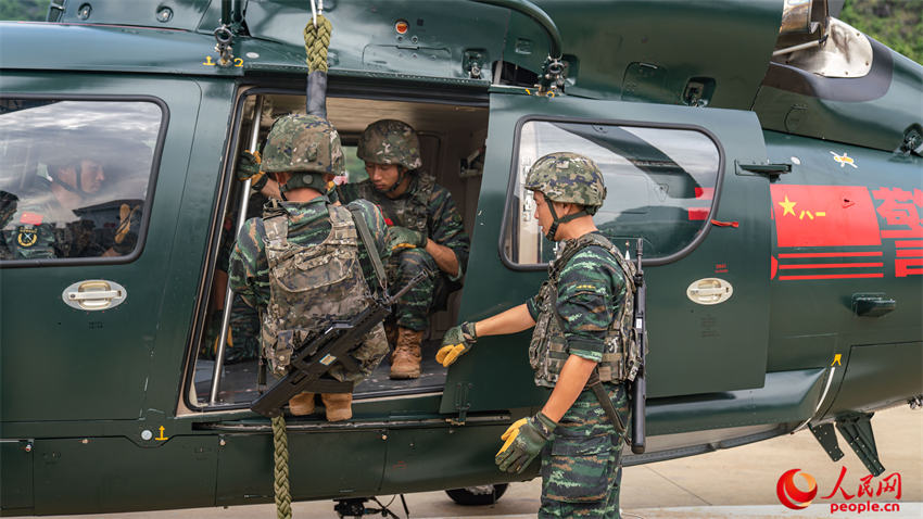 ��ս��Ա����������Ӧ��ѵ����