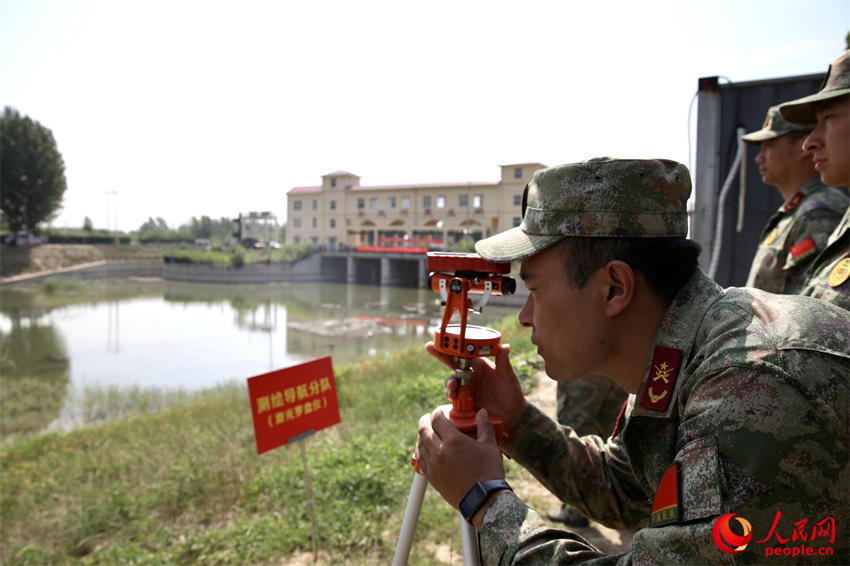 ���ü��������ǲ鿴ˮλ���ơ�