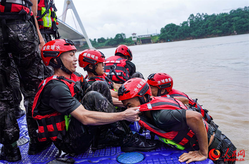 ��չ��Ԯѵ����