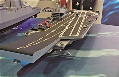 土耳其在“蓝色国土”海军技术展上展出的“国家航母”模型。