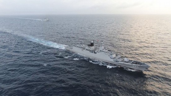 ����ս��������ͧ��Ӻ��С����߹�����