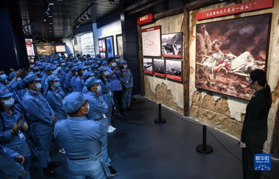 �ں�������潭ս�ۼ���ݵ��ͻ��������桷ǰ����Ա����������Ա����������Ϊ��ά���������һ��Ѫ�Ĺ��£�2021��5��18���㣩���»������ �Ű��� ��