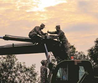 ͼ�ܣ��ϲ�ս���վ�ĳ��վ����Ա����ά��װ��������ǿ��